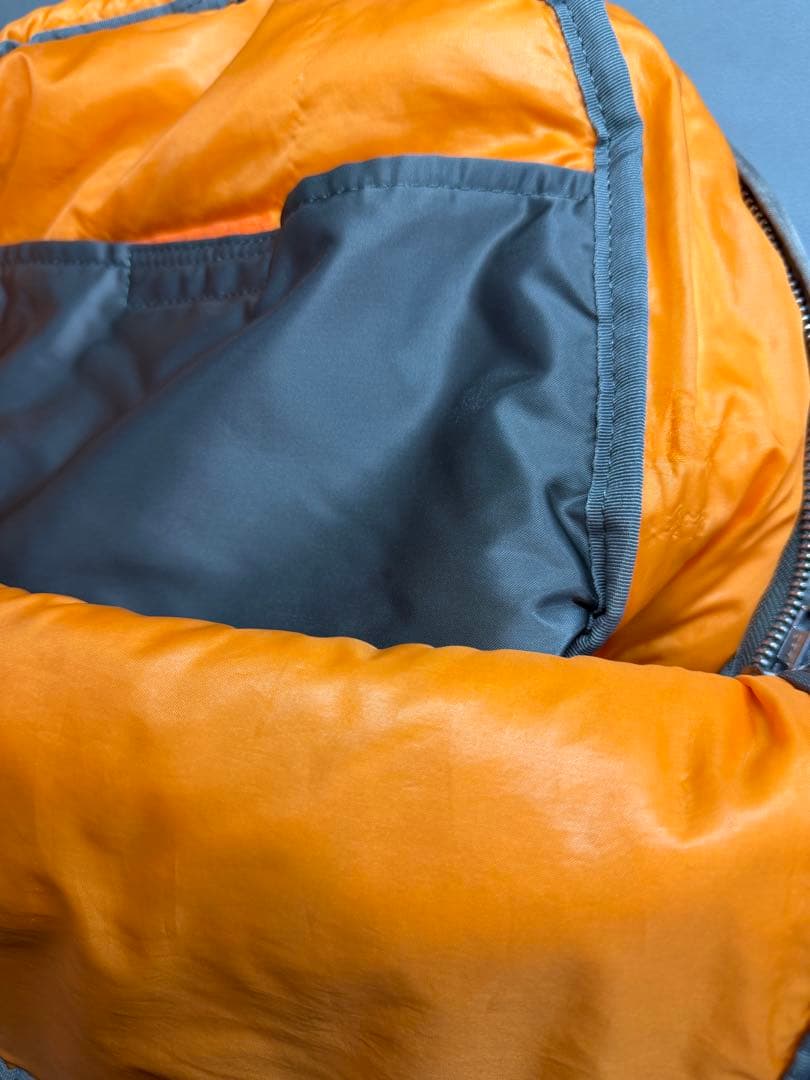 だ*い様 PORTER ポーター タンカー デイパック リュック シルバー