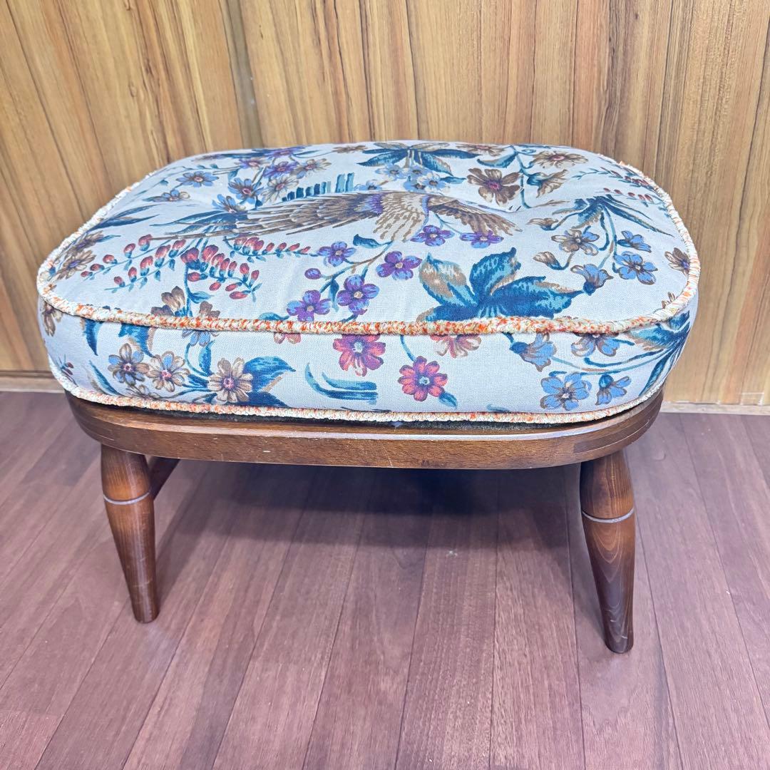 【昭和レトロ】オットマン 飛騨産業 キツツキマーク スツール キジと花柄 レトロ