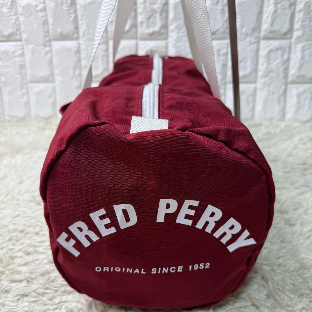 【新品】フレッドペリー FRED PERRY ボストンバッグ トートバッグ 赤