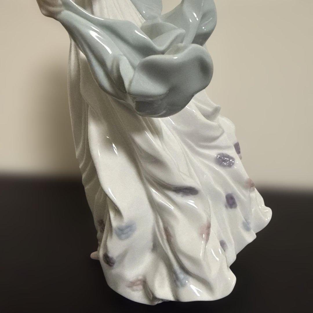 (整理番号228)LLADRO リヤドロ フィギュリン 夏のセレナーデ