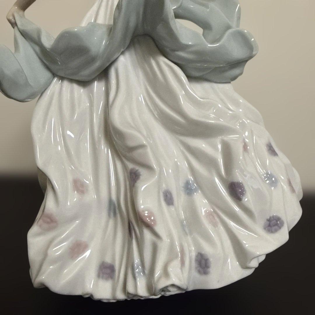 (整理番号228)LLADRO リヤドロ フィギュリン 夏のセレナーデ