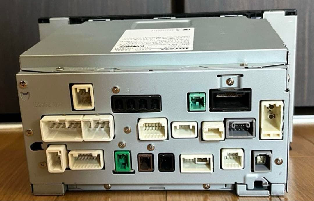 TOYOTA トヨタ純正ナビ　nszt-y68t