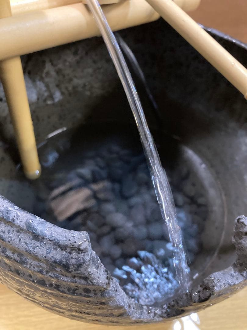 ユ*ル様 信楽焼 電動つくばい 陶器 蹲 鹿威し 水鉢 室内　和風 陶器 幅約2