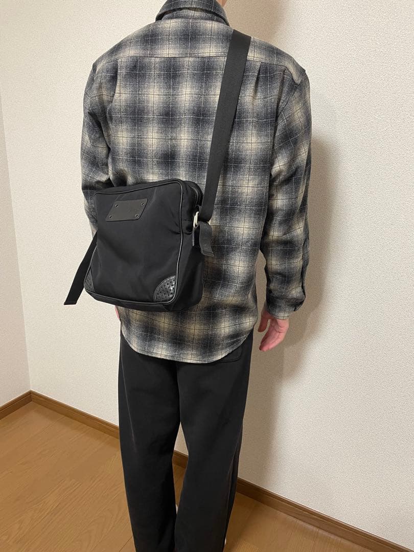 BURBERRYバーバリー　ショルダーバッグ