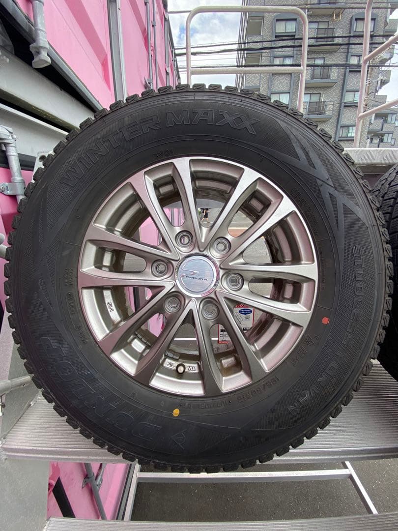 七つの傷の男さま専用　　ウェッズ　プロディータ　195/80R15 スタッドレス