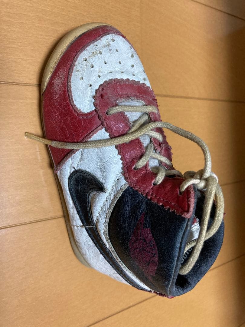 NIKE ナイキ　エアジョーダン1 キッズ