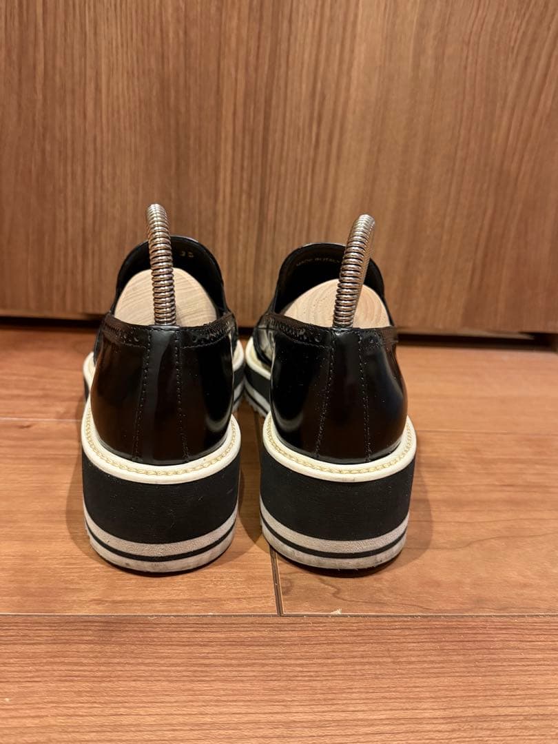 PRADA プラダ ローファー スリッポン 革靴 ウィングチップ 黒 35
