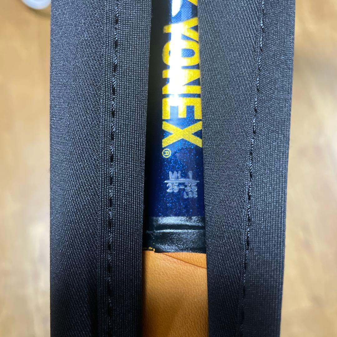 ヨネックス　CARBONEX アッキー