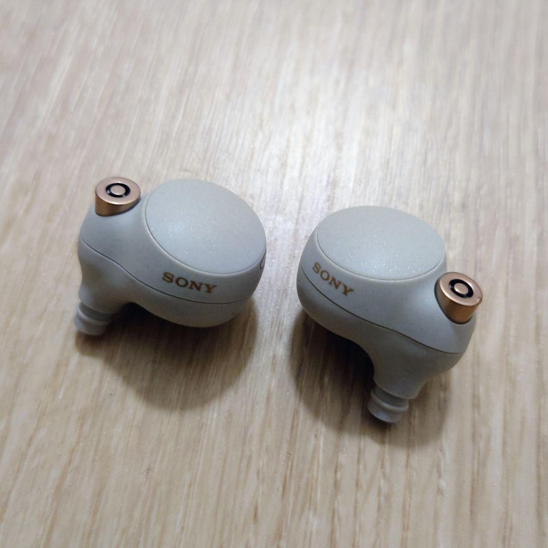ソニー WF-1000XM4 バッテリー新品交換済 シルバー ワイヤレスイヤホン