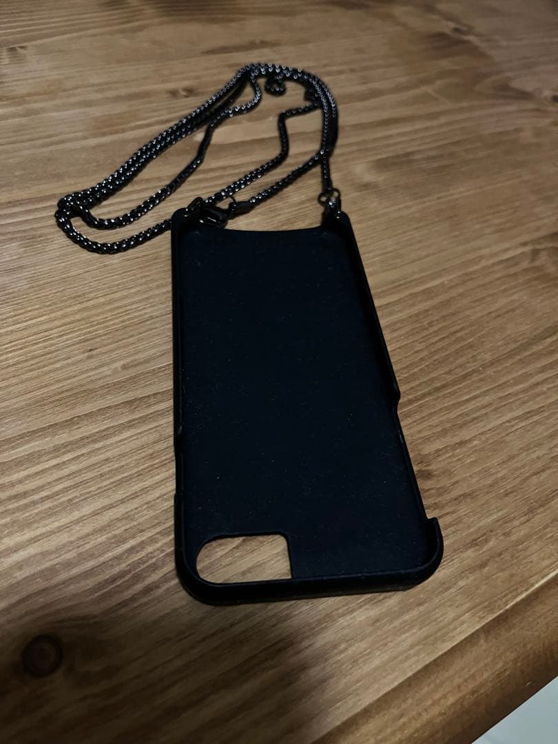 BANDOLIER ブラックダイヤモンドパターン iPhoneSE ショルダー付
