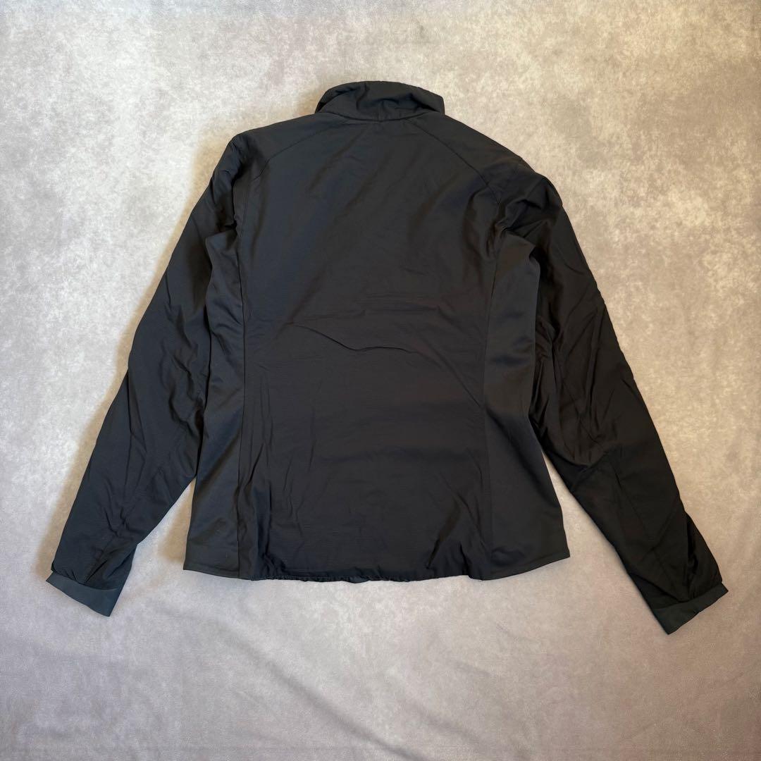 アークテリクス ATOM LT JACKET ウィメンズS 企業ロゴ