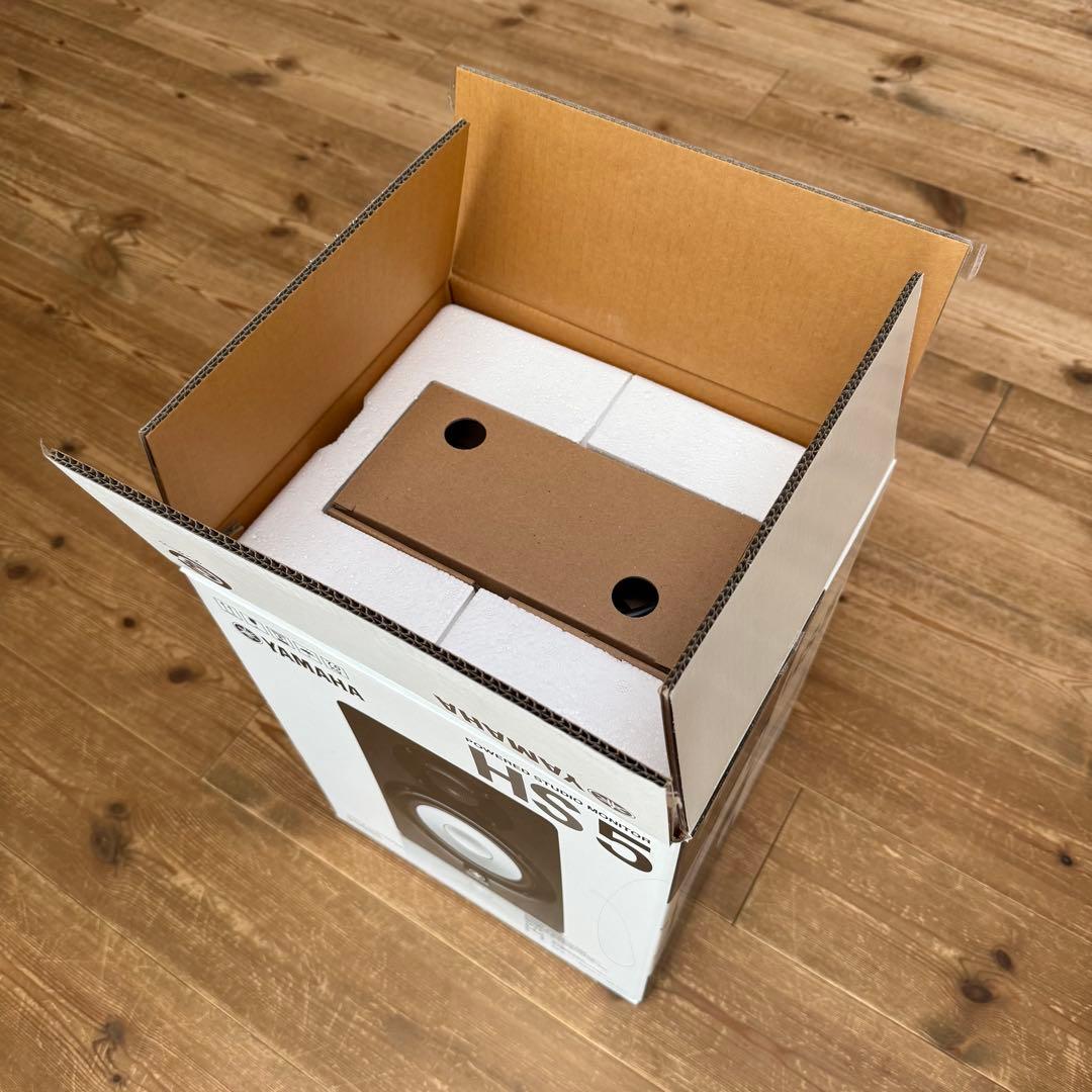 美品 YAMAHA HS5 パワードスタジオモニター ①