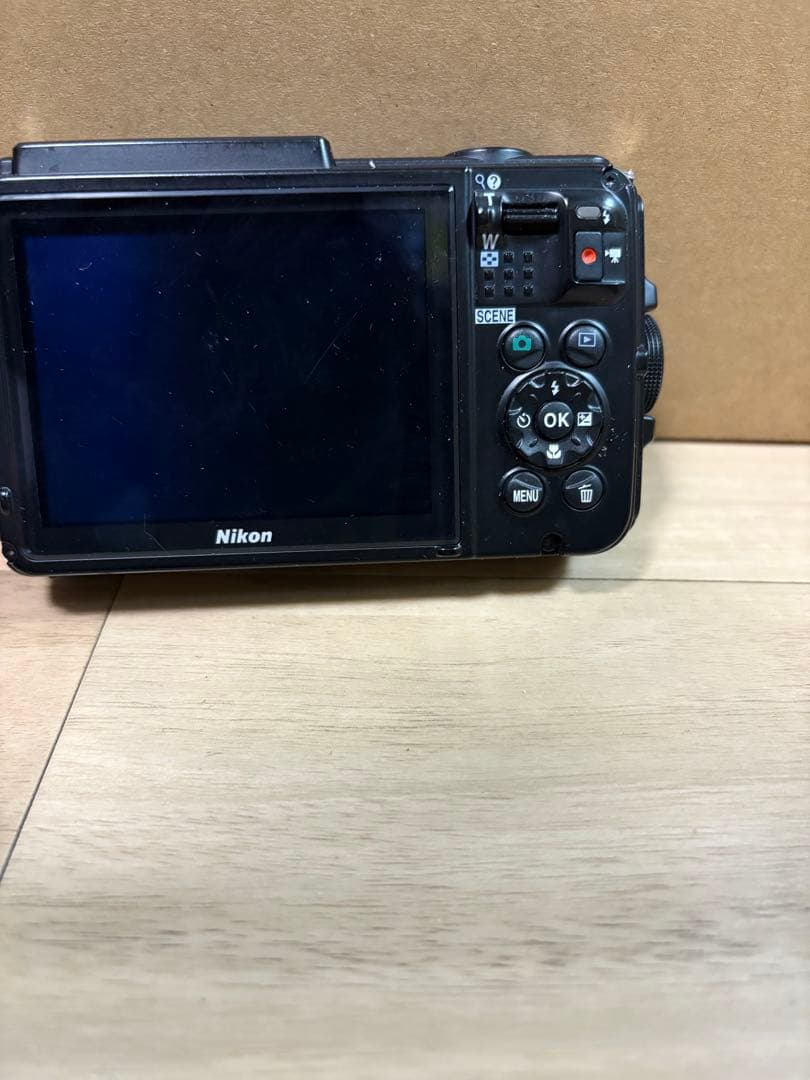 ジャンク品 　　Nikon COOLPIX AW130 迷彩
