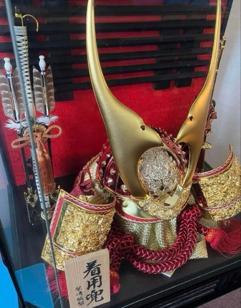 五月人形　ガラスケース　兜　かぶと　兜飾り　オルゴール付