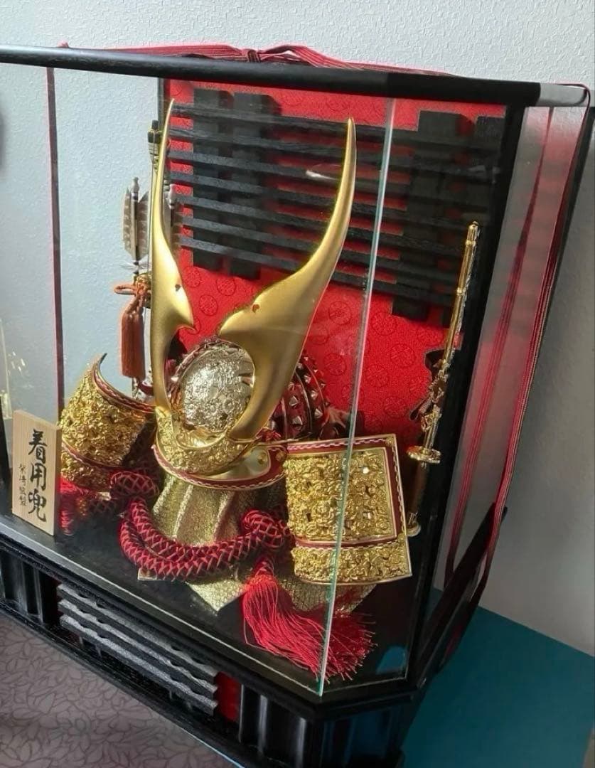 五月人形　ガラスケース　兜　かぶと　兜飾り　オルゴール付