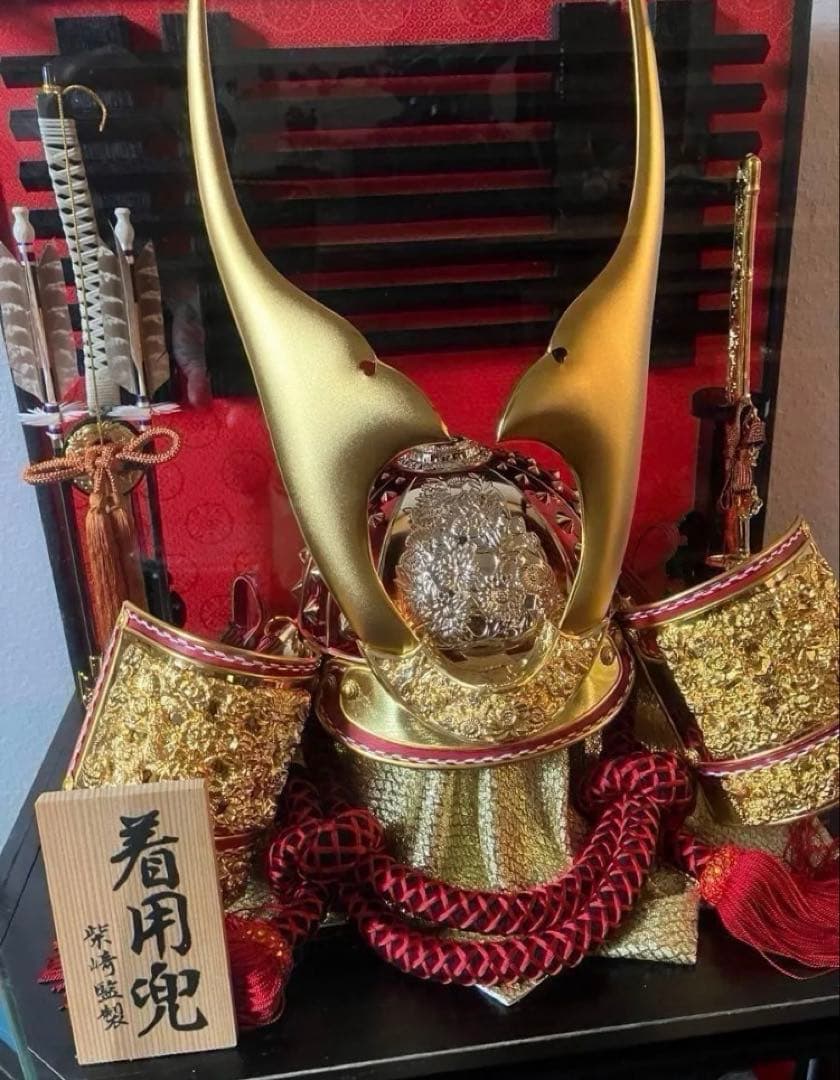 五月人形　ガラスケース　兜　かぶと　兜飾り　オルゴール付