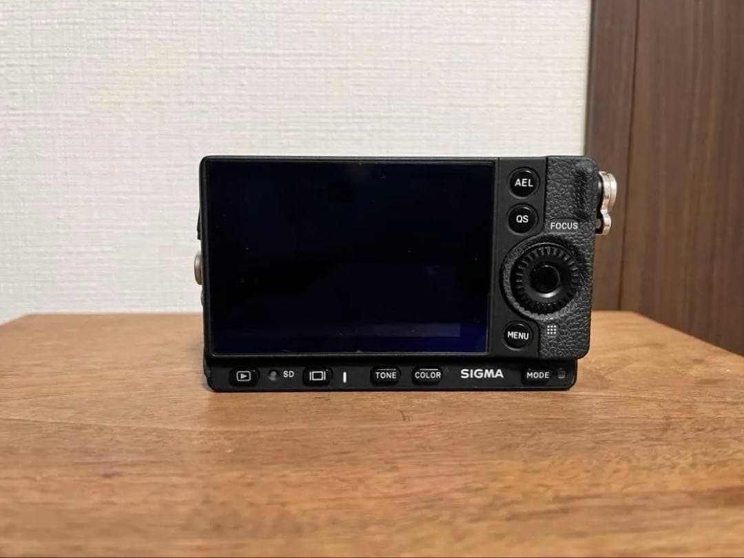 SIGMA fp 本体+追加アクセサリ