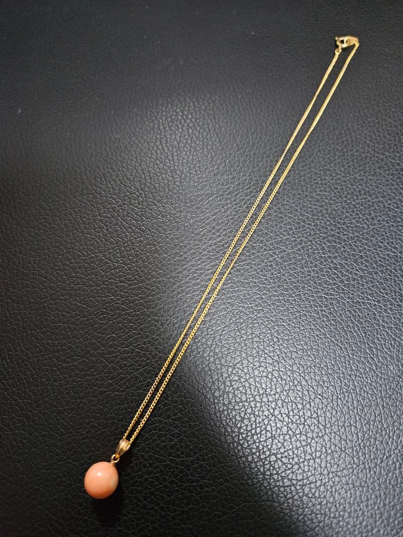 【美品】【重量3g】K18×赤珊瑚ネックレス