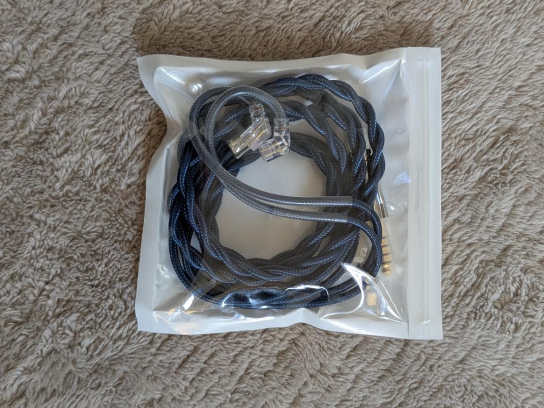 CCA / TRN イヤフォン ＋ 4.4mmバランスケーブル