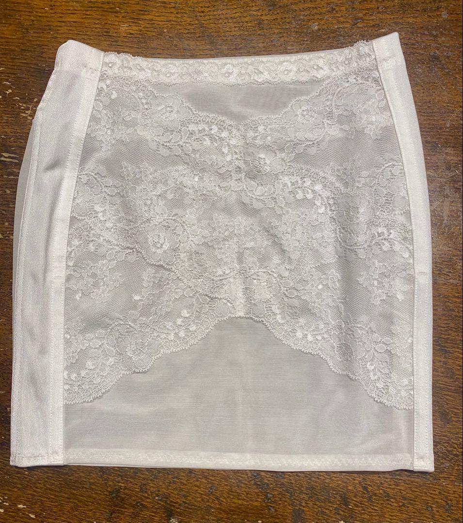 The D/ウェディングインナー(上下セット) C70