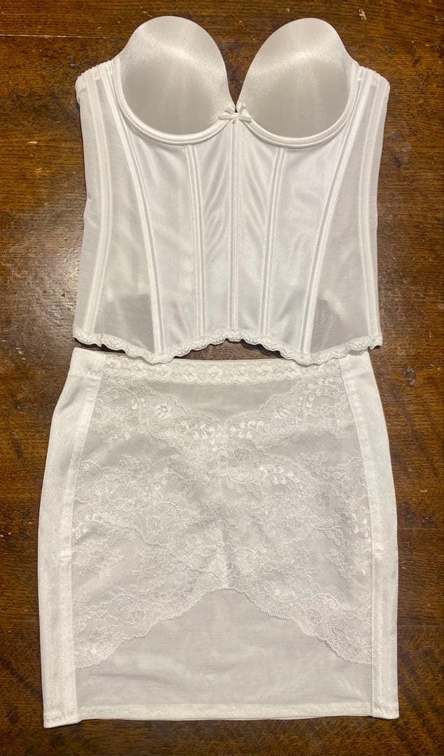 The D/ウェディングインナー(上下セット) C70