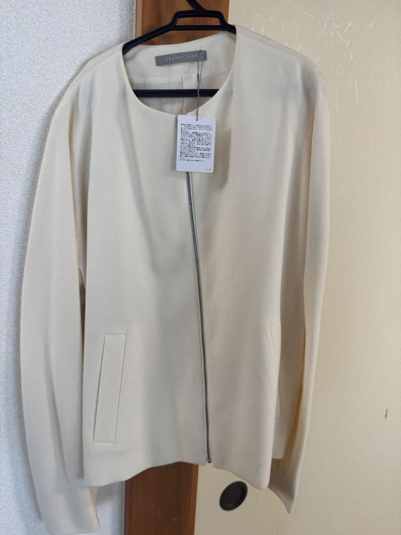 「新品未使用」セオリーリュクス　ノーカラージャケット