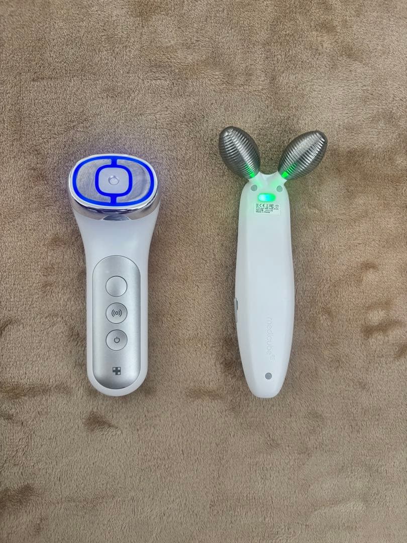 メディキューブ　AGE-R 美顔器　セット 中古品