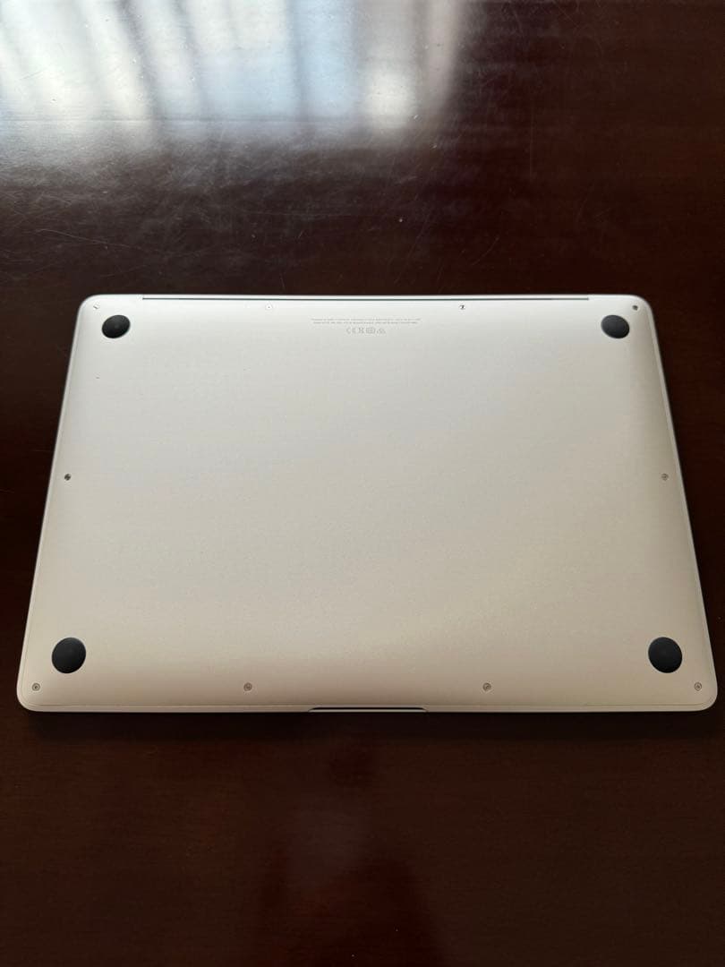 MacBook Air 2020 i5 16GB 512GB 認定整備品