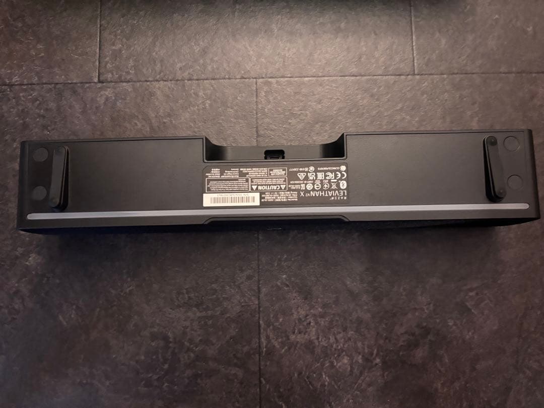 Razer レイザー Leviathan V2 X サウンドバー スピーカー