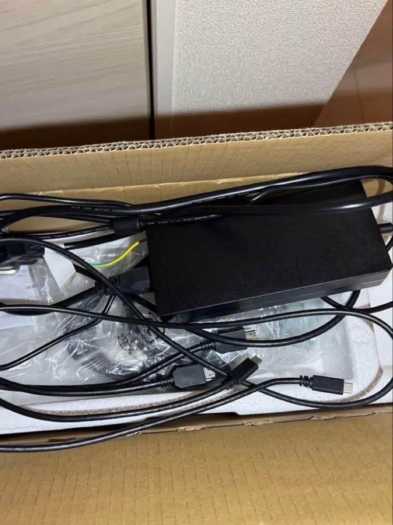 モーグ様　LG 35WN75C-B 湾曲型ディスプレイ+エルゴトロンLX