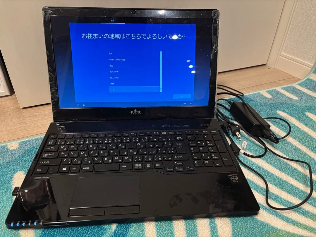 FMV LIFEBOOK AH42/W 富士通ノートパソコン