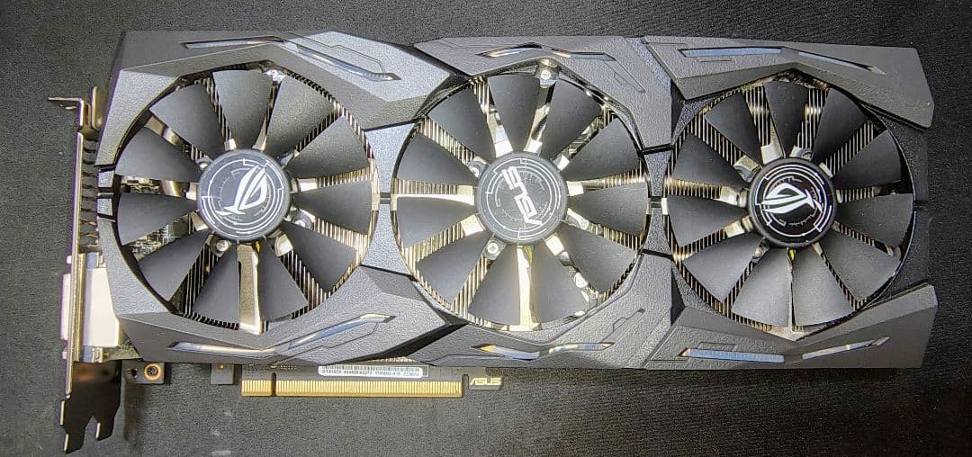 グラフィックボード・グラボ・ビデオカード ASUS ROG STRIX-GTX1070-8G-GAMING