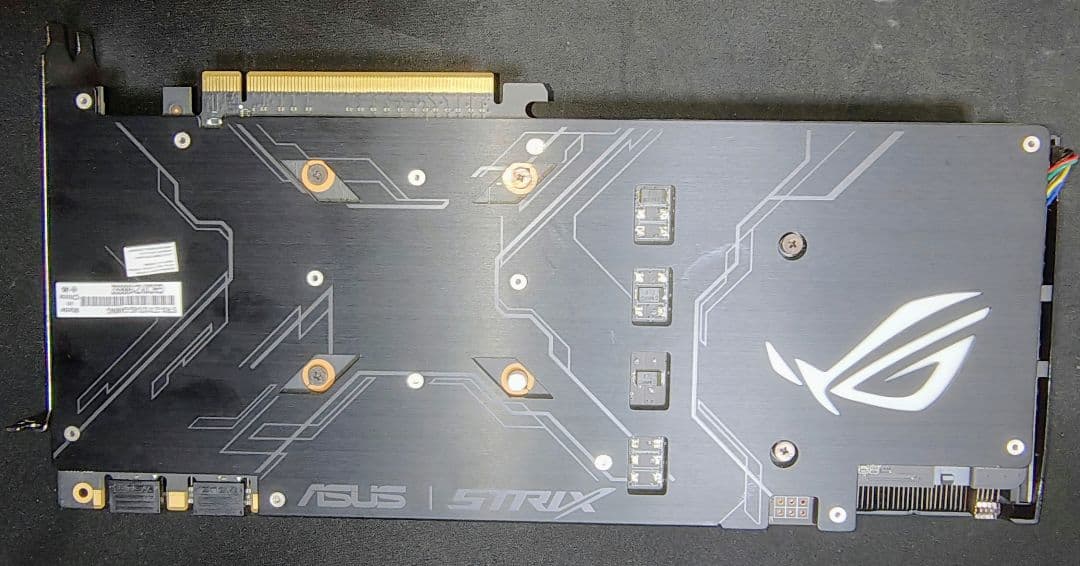 グラフィックボード・グラボ・ビデオカード ASUS ROG STRIX-GTX1070-8G-GAMING