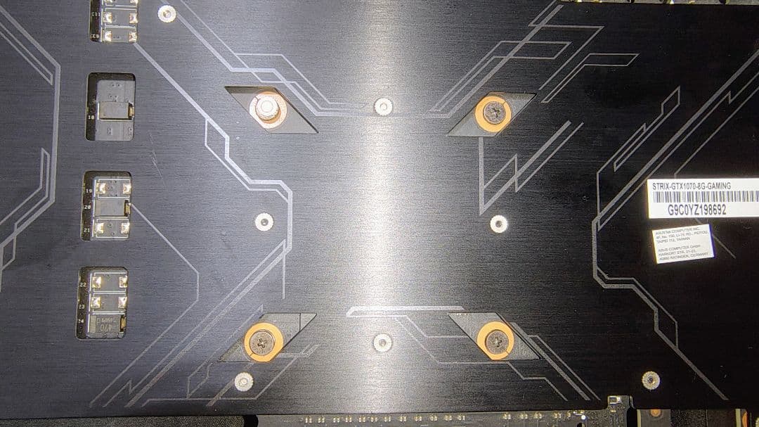 グラフィックボード・グラボ・ビデオカード ASUS ROG STRIX-GTX1070-8G-GAMING