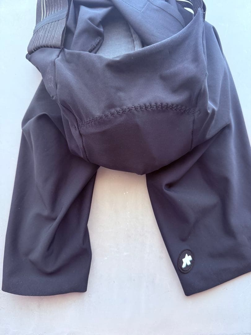 Assos RS Equipe S11 ロングビブショーツ