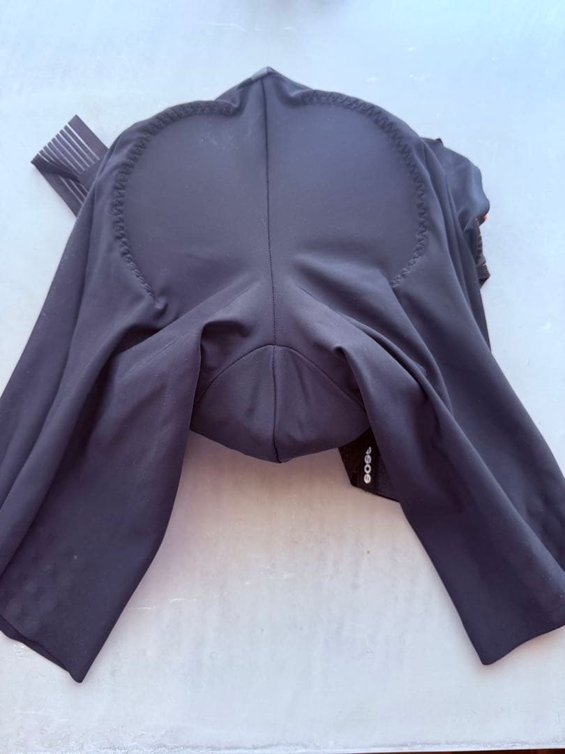 Assos RS Equipe S11 ロングビブショーツ