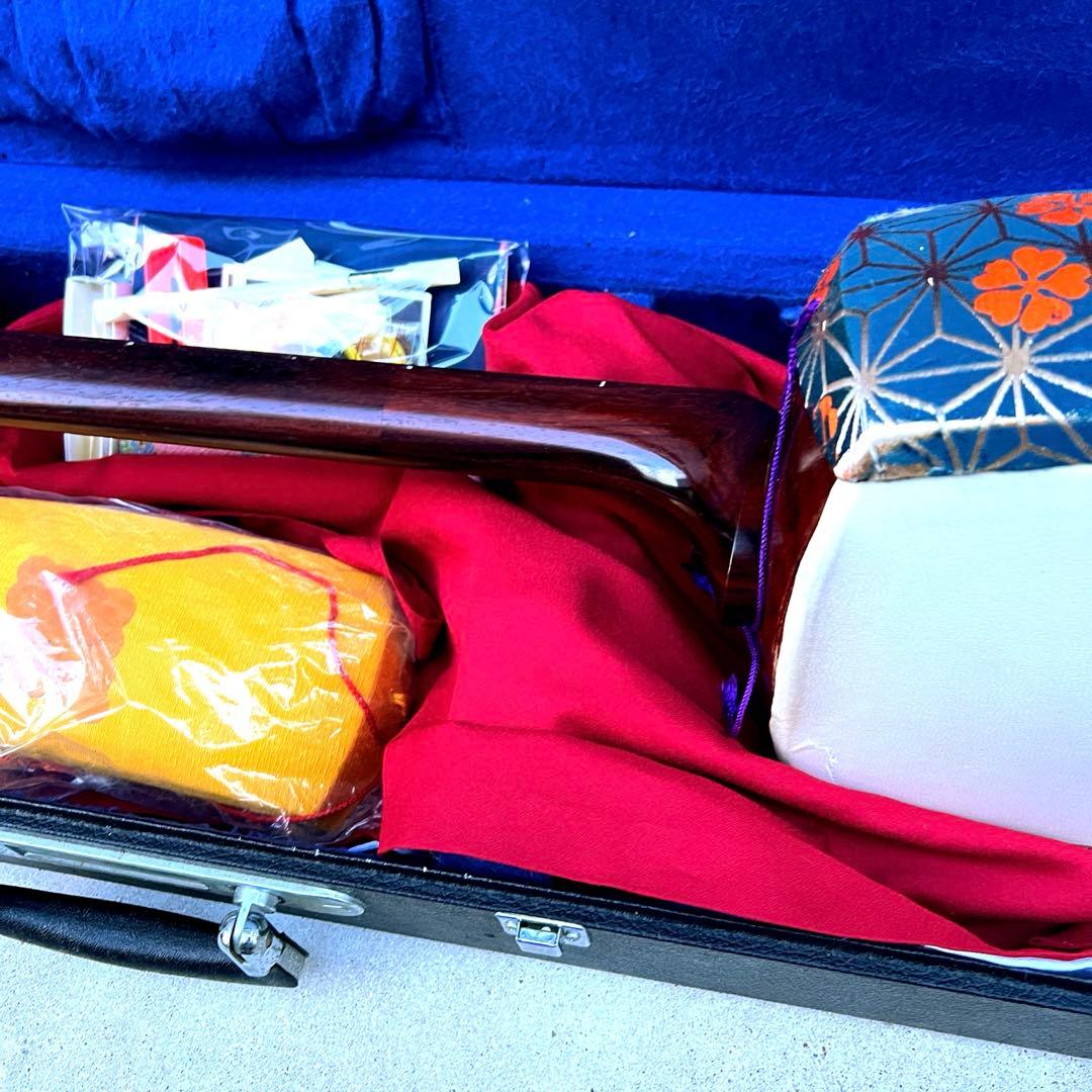 木製 津軽三味線 花柄装飾 ハードケース付属品付き