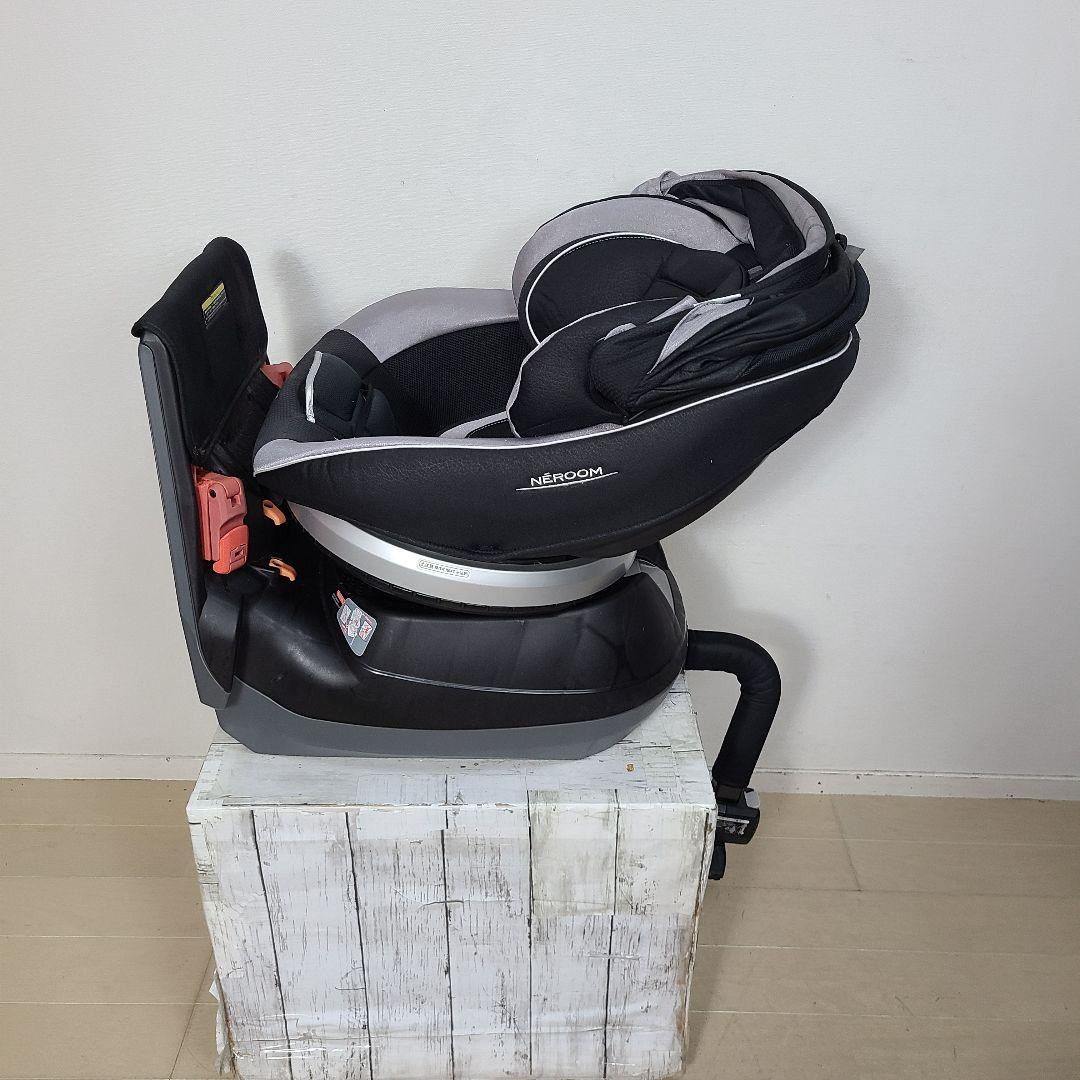 く*ん様 チャイルドシート　新生児から4才　ジュニアシート　コンビ