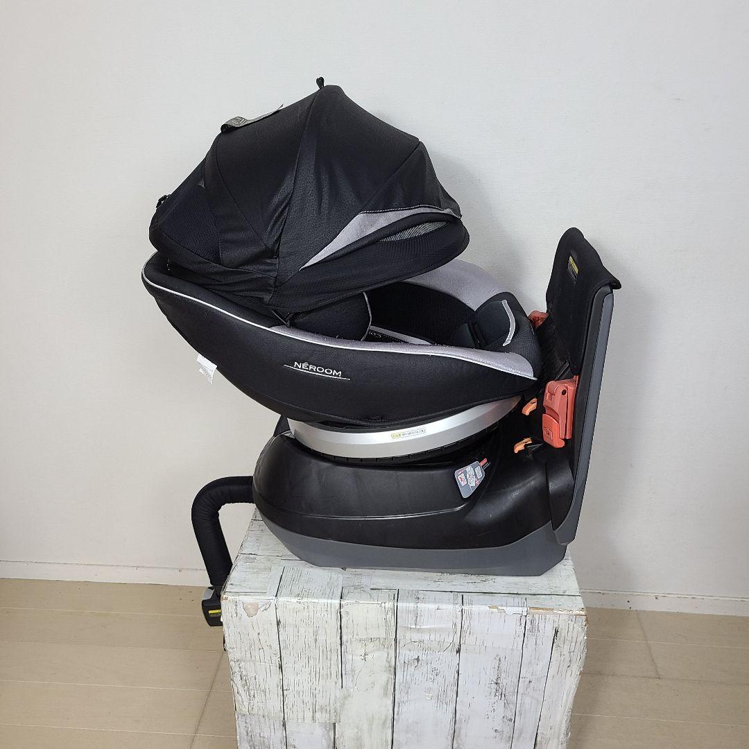 く*ん様 チャイルドシート　新生児から4才　ジュニアシート　コンビ