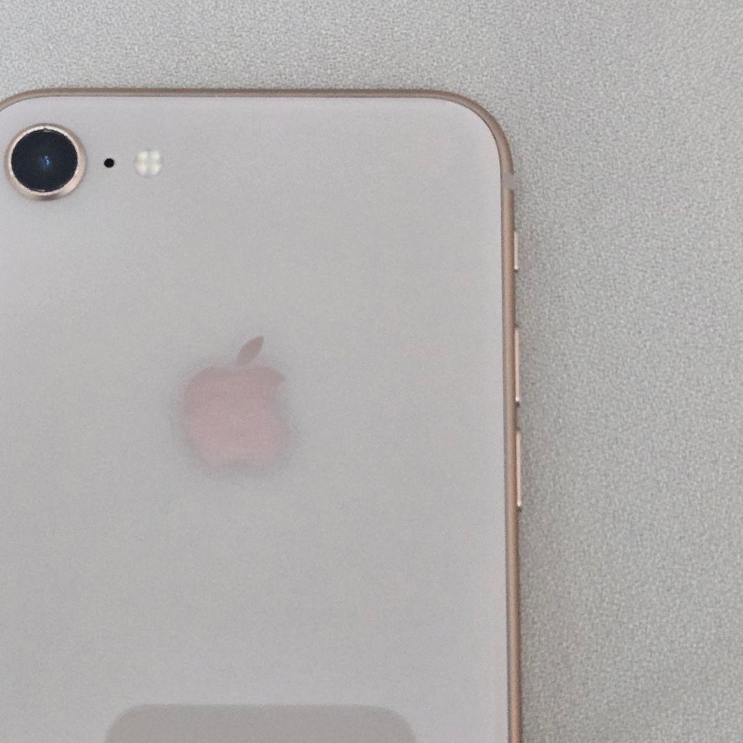 Apple iPhone 8 ゴールド 64GB simロック解除済み アップル