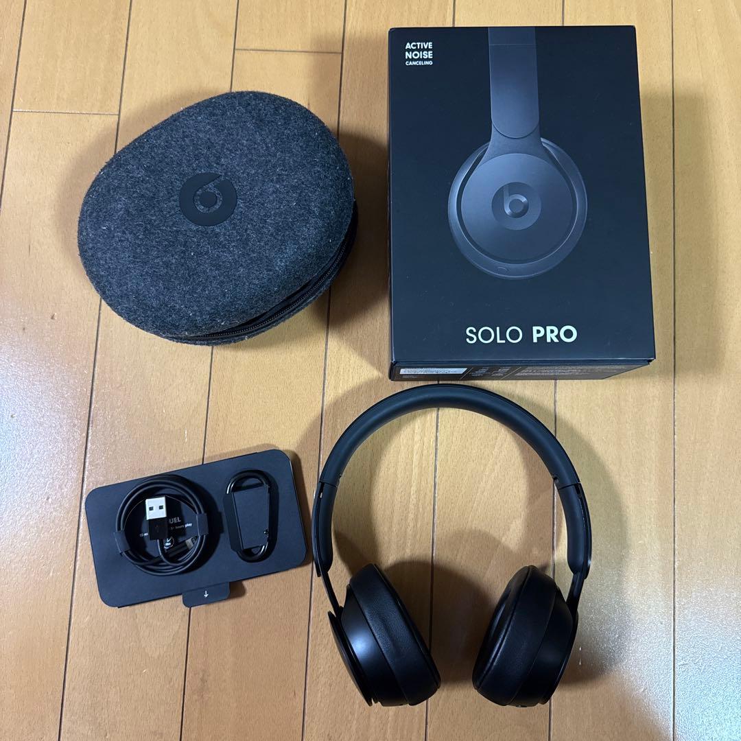 ななふしぎ　Beats solo proノイズキャンセリング　ブラック