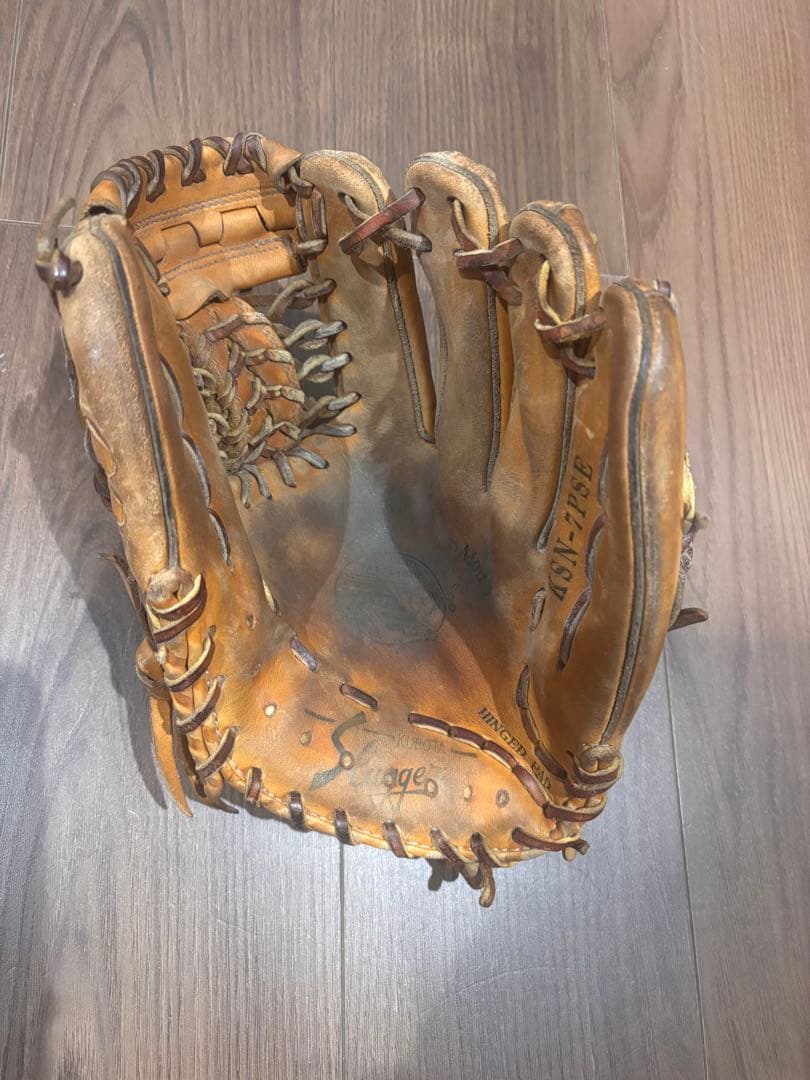 軟式グローブ ブラウン 使用感あり