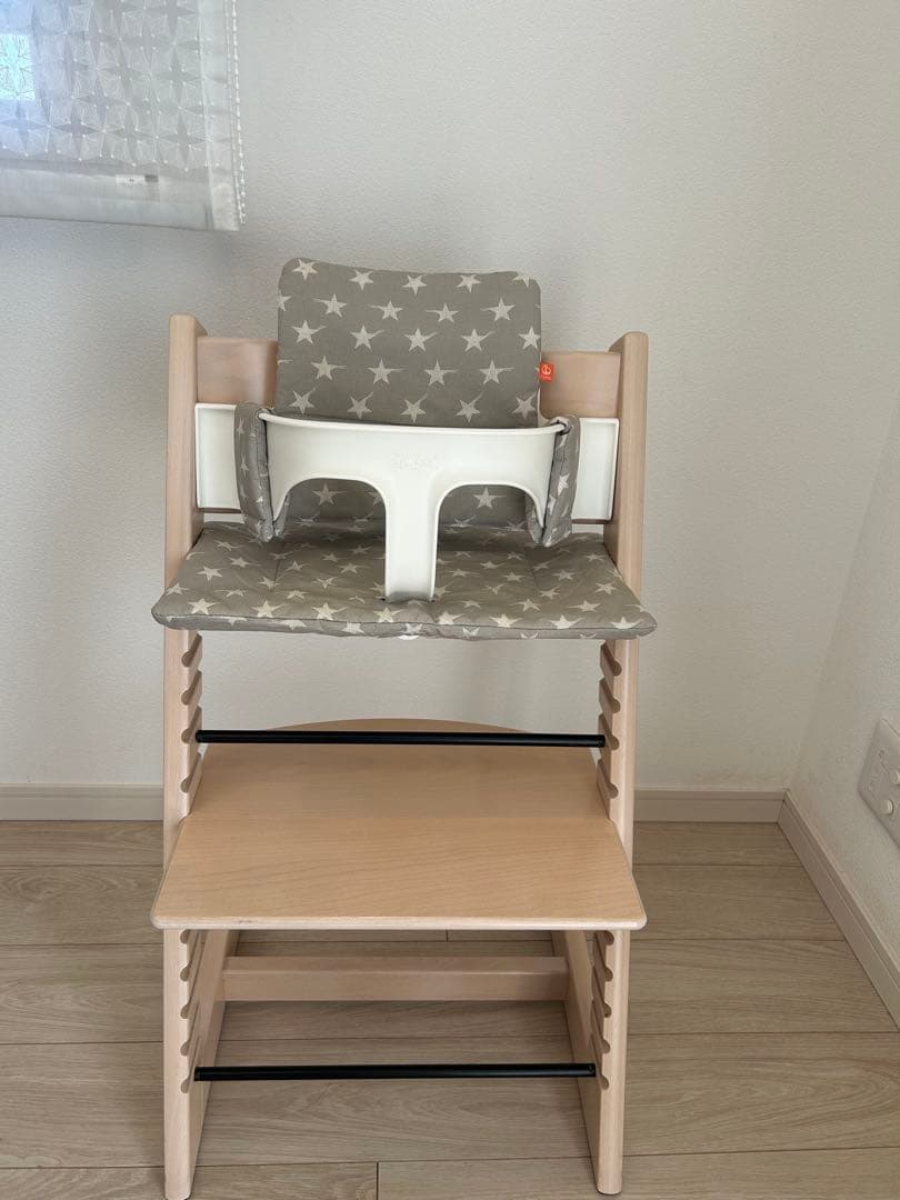 STOKKE トリップトラップ （ベビーセット＋クッション付き）