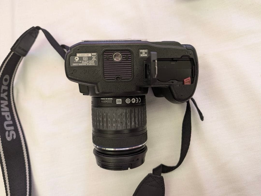 Olympus E-510 デジタル一眼レフカメラ レンズ2本付き　付属品付