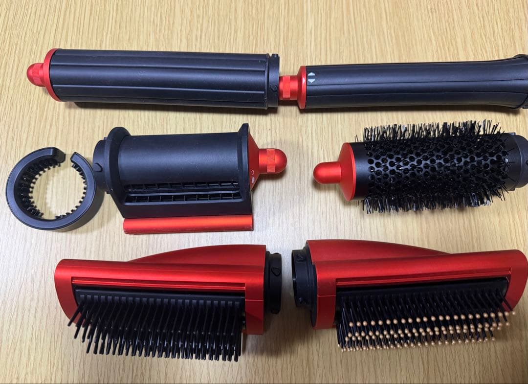 ダイソン エアラップ ＨＳ０５　コンプリート　マルチスタイラー