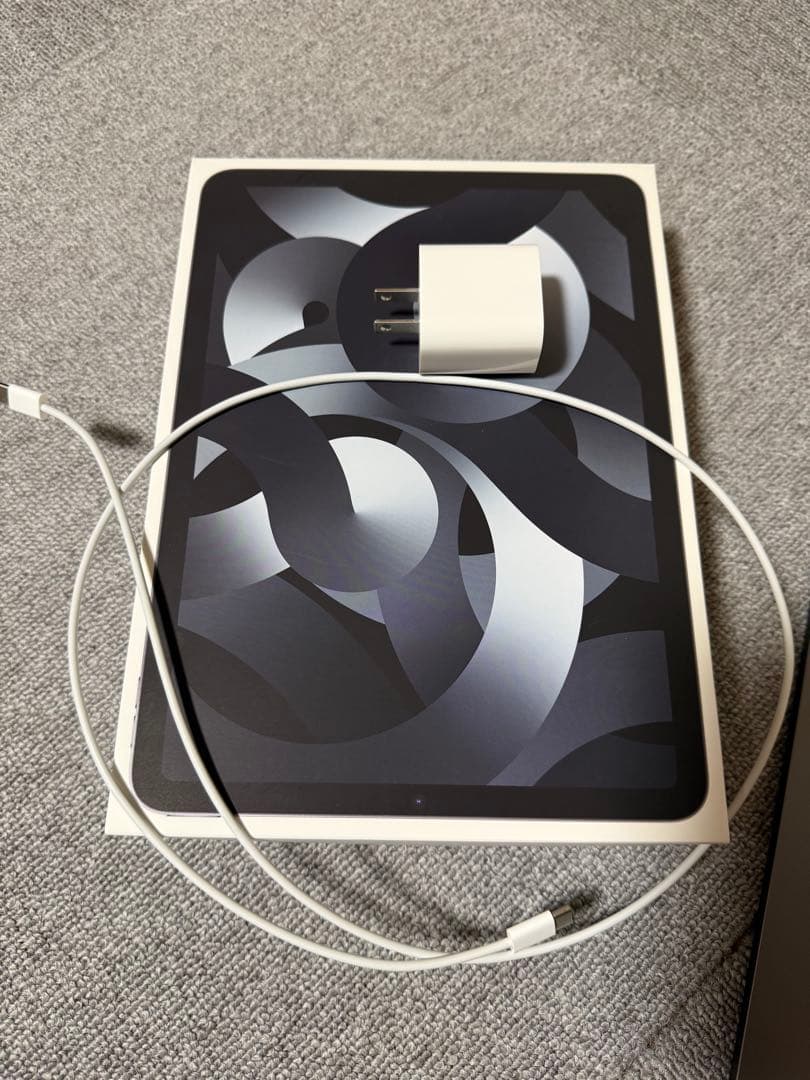 Apple iPad Air (第5世代) 256GB Wi-Fiモデル