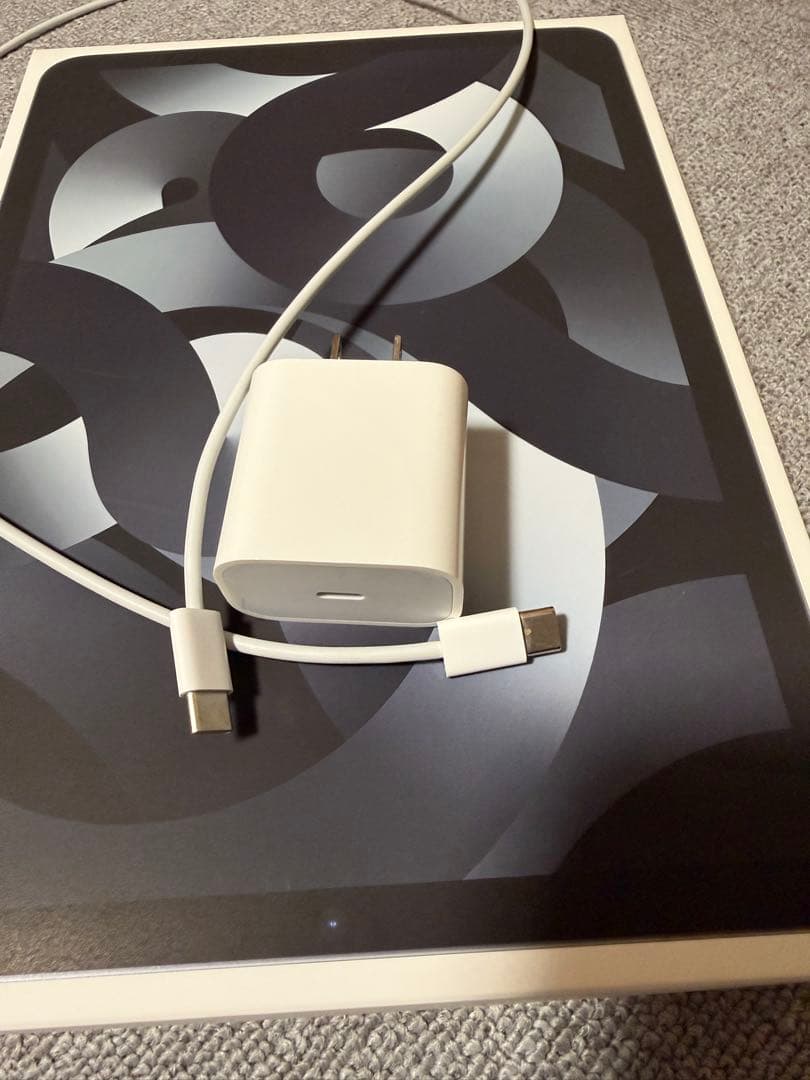 Apple iPad Air (第5世代) 256GB Wi-Fiモデル