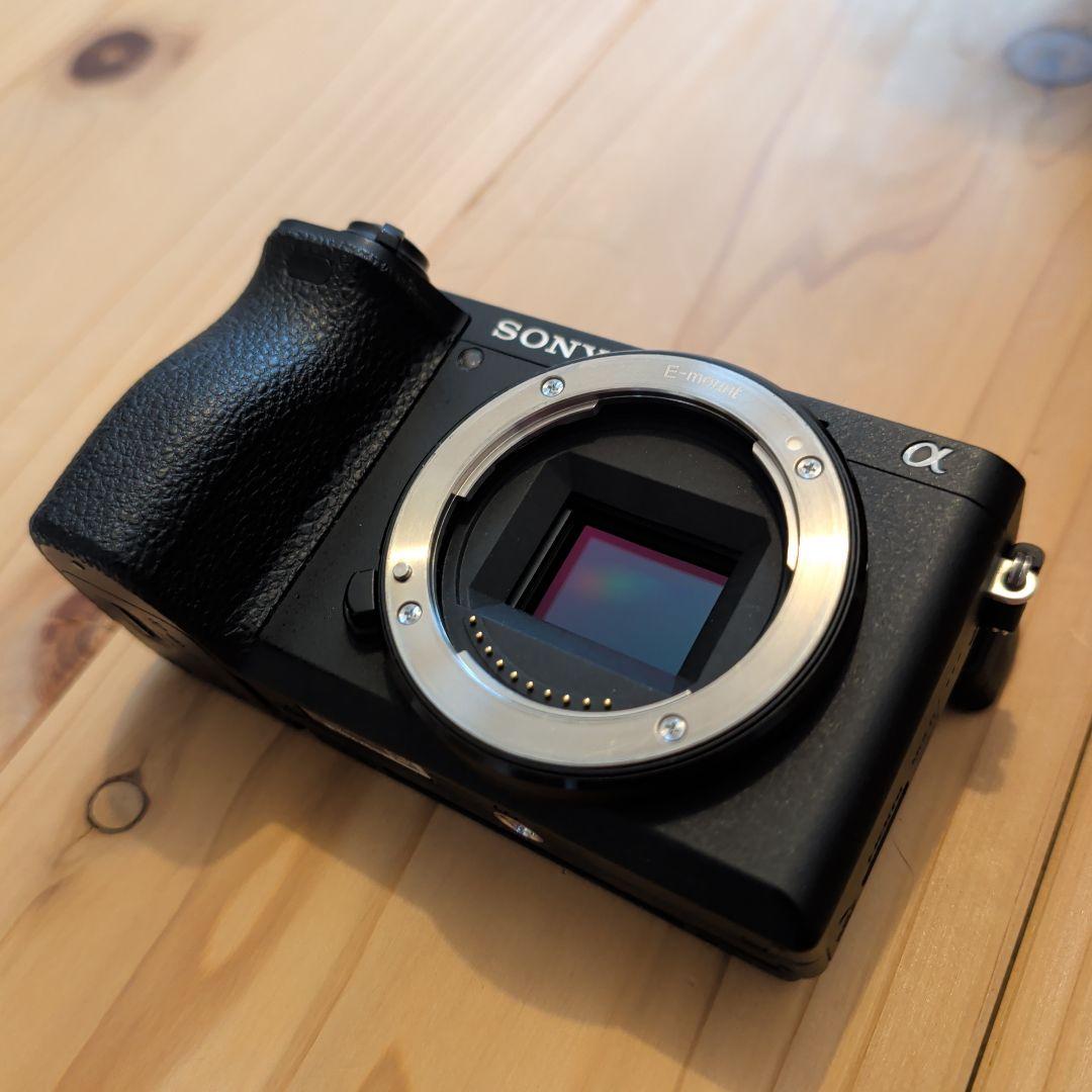 SONY α6500 ミラーレスカメラ 本体と付属品