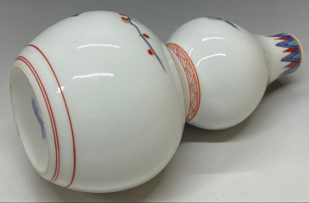 人間国宝　十四代　酒井田柿右衛門　濁手　梅鳥文　花瓶　共箱　栞　Y6466