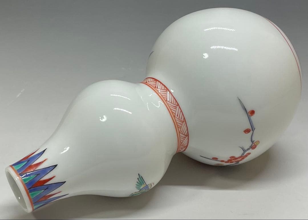 人間国宝　十四代　酒井田柿右衛門　濁手　梅鳥文　花瓶　共箱　栞　Y6466